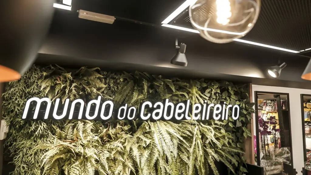 Mundo do Cabeleireiro Oscar Freire 18